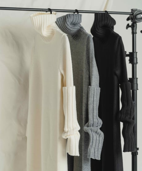 Arm Warm Knit Dress / BLACK / F