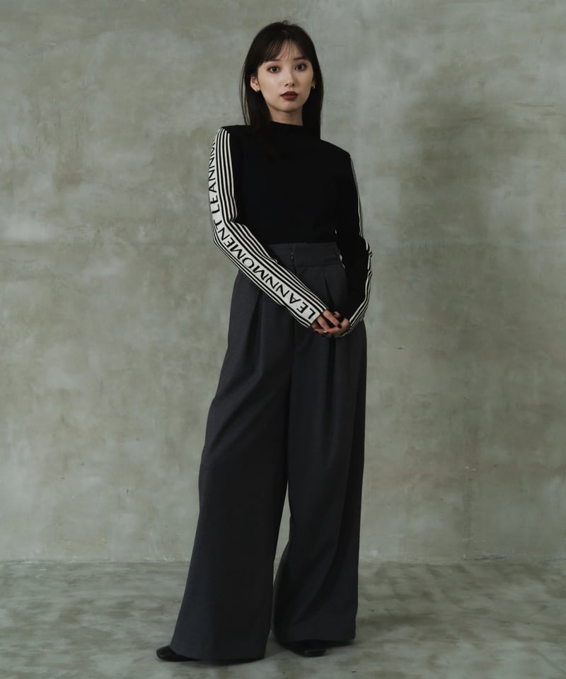 Sleeve logo knit top / F | LEANN MOMENT | リーンモー