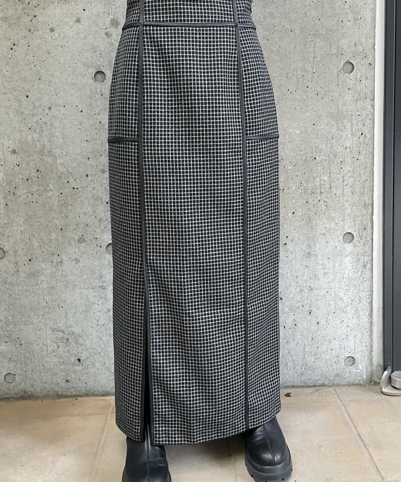 Block line straight skirt | LEANN MOMENT | リーンモ...