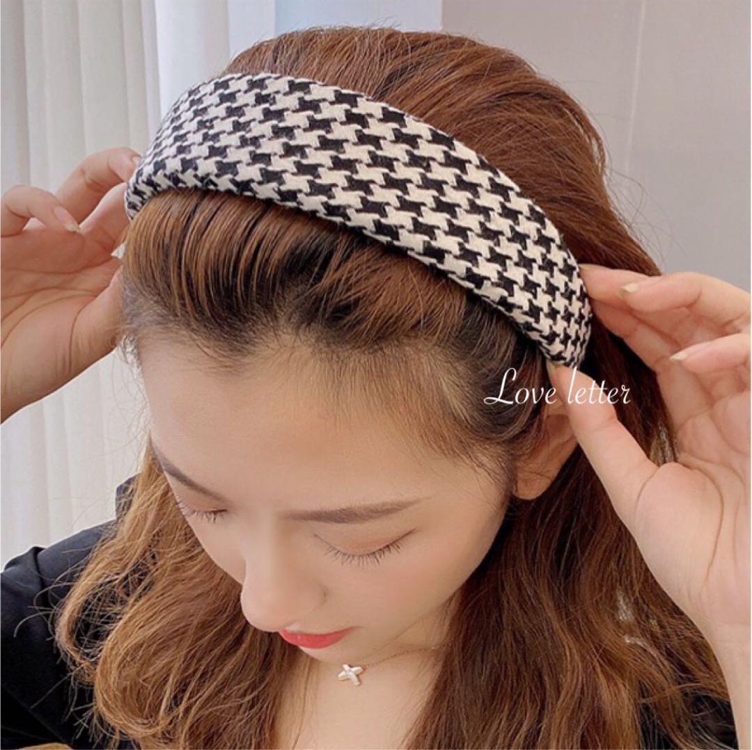 トリーバーチ　Tモノグラム ワイド ヘアバンド　カチューシャ　ワイド Tory Burch Tモノグラム ワイド ヘアバンド