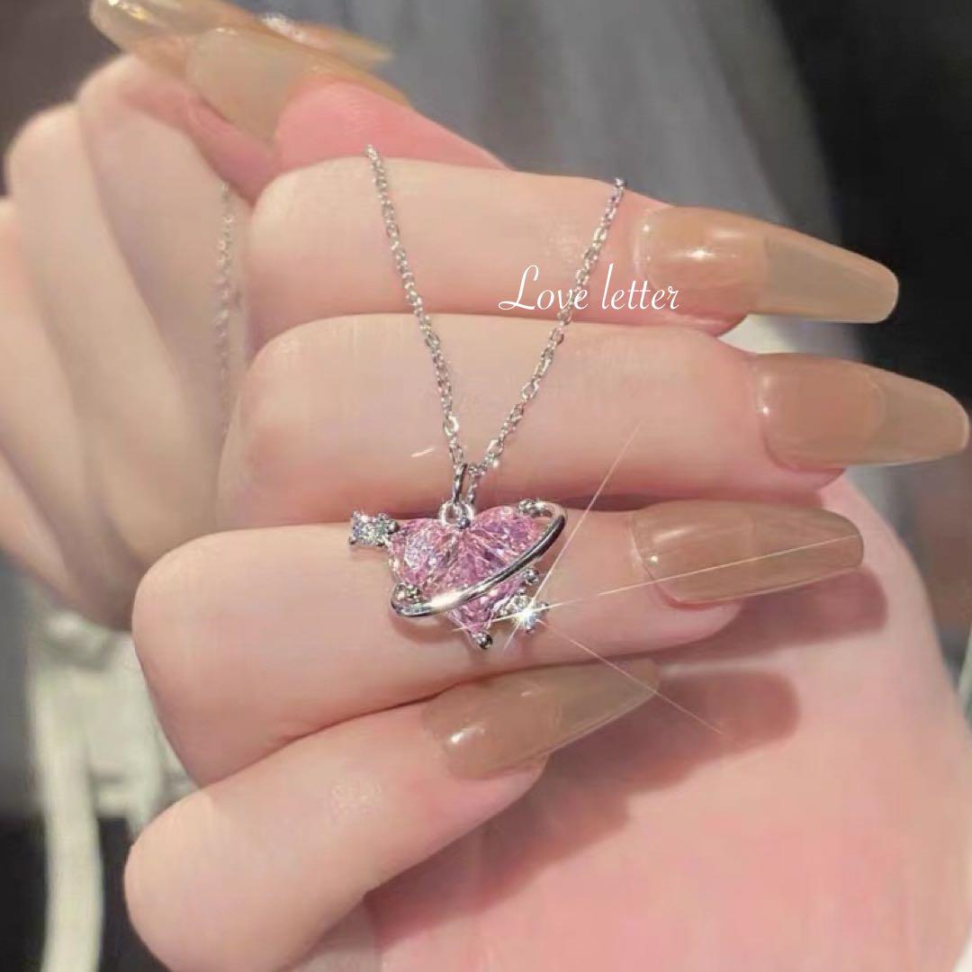 ハートアローキラキラピンクビジューネックレス 韓国 量産型