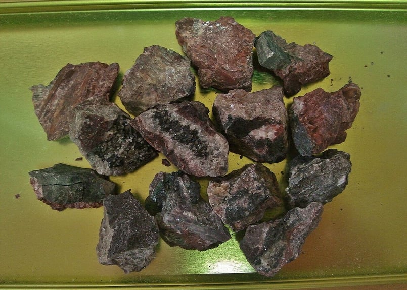 1袋】稀少 チェコ産 ピッチブレンド ボトリオイダル 原石 ラジウム鉱石 