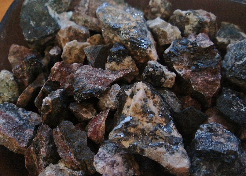 レア！ラジウム鉱石 一星岩 ペンダント