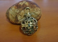 最高品質】コンゴ産 ウラニナイト/ピッチブレンド ペンダント