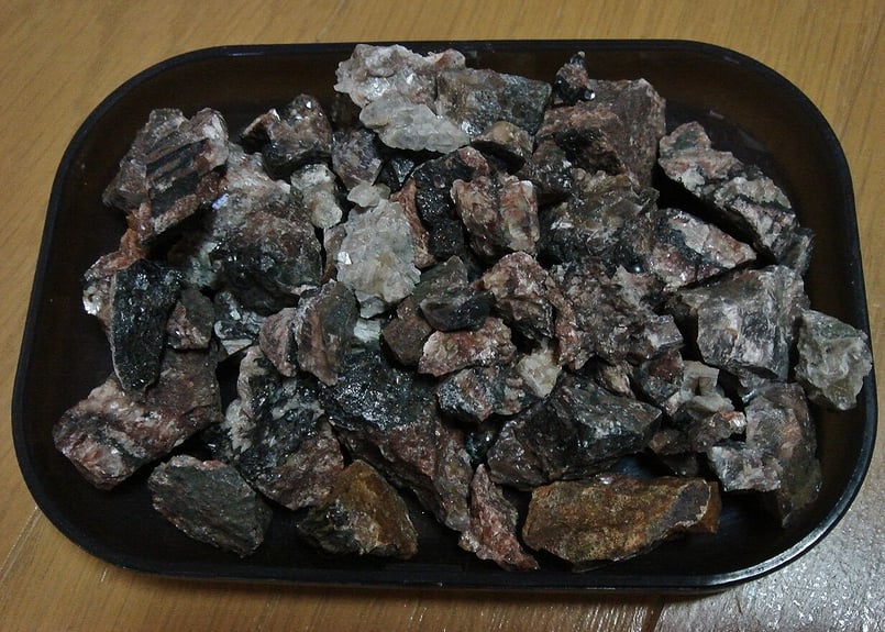 稀少 チェコ産ピッチブレンド原石ラジウム鉱石 ラドン