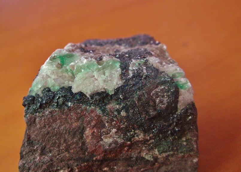 チェコ産 ピッチブレンド ボトリオイダル 原石 47,85g ラジウム鉱石