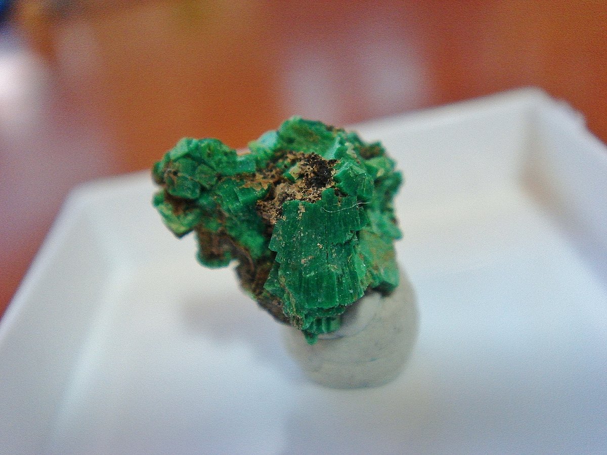 燐銅ウラン鉱　torbernite コンゴ産　放射性鉱物 □ Torbernite ／ 燐銅ウラン石・トーバーナイト