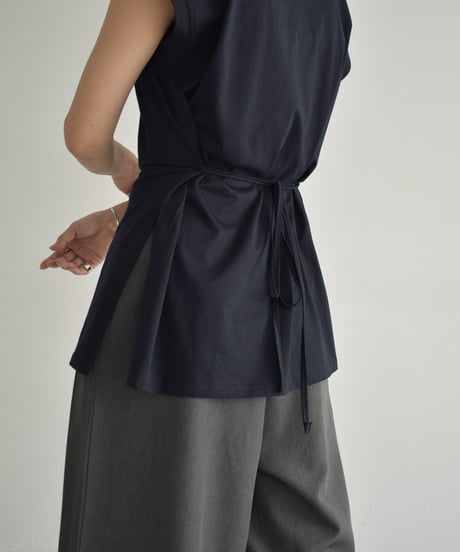 nh-tops-02554 Side slit sleeveless tops  White Gray Dark navy