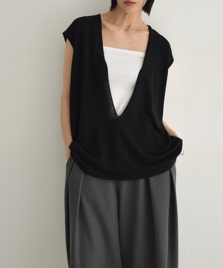 knit-02322　Deep V-neck Sheer Knit Vest  Ecru Gray Black