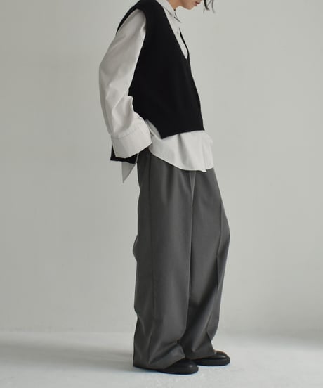 knit-02279　U-Neck Vest Gray Brown Black