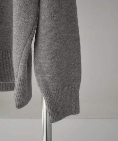 knit-02360 Crew Neck Knit Pullover Off White Gray