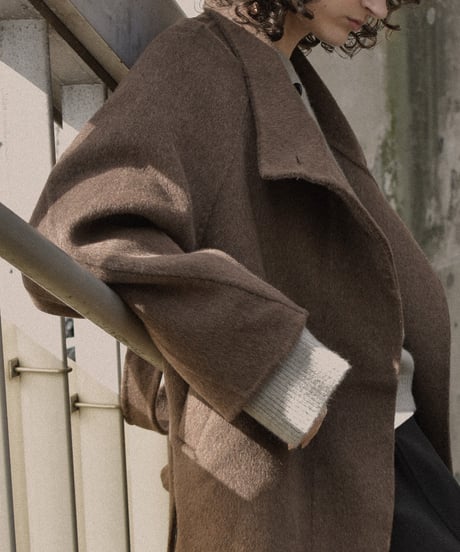 coat-02062  Raglan Sleeve Stand Collar Wool Midi Coat With Reversible Finish　Ecru Brown