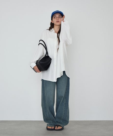 tops-02609 Oversized Loose Shirt White Blue Black