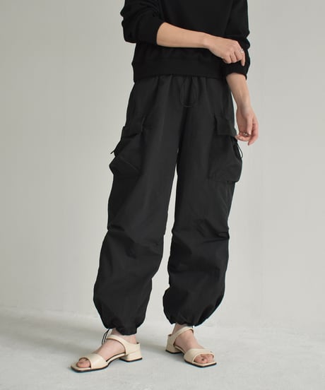 bottoms-02231　Nylon Drost Cargo Pants　White　Grey　Black