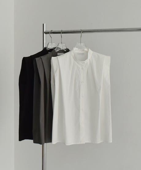 tops-02551 Front Tuck Sleeveless Blouse White Charcoal Black