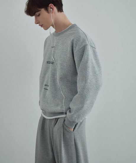 【UNISEX】 tops-02590　"SOT SO FAR" Logo Pullover Gray Black