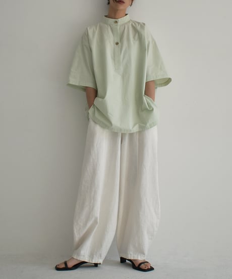 tops-02404　Oversized Pullover Shirt White Mint
