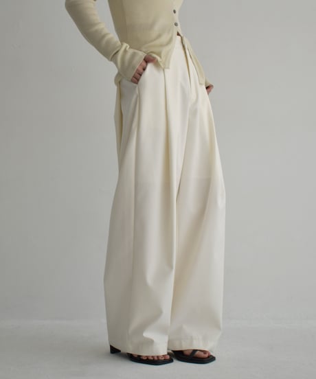 bottoms-02266　Tuck Wide Pants  Ecru Mochabeige Black