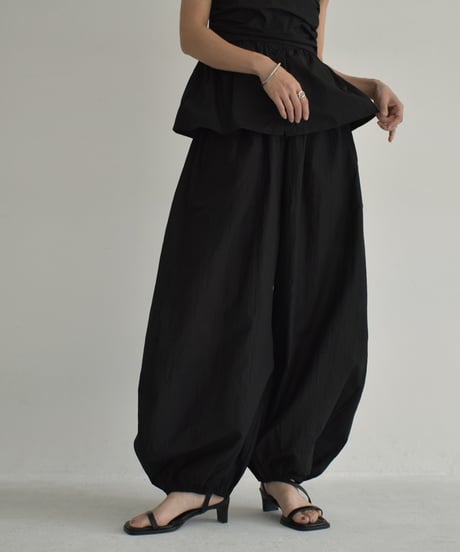 bottoms-02242　Waist Gathered Balloon Pants White Black