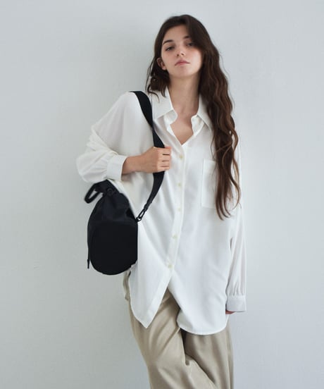tops-02609 Oversized Loose Shirt White Blue Black
