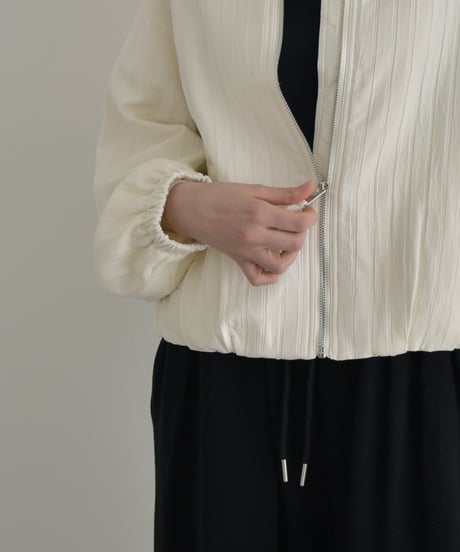 outer-02098 Crew Neck Zip Blouson Ecru Black