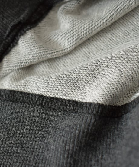 【UNISEX】tops-02591 Cutoff Design Sweat Pullover Oatmeal Light Gray Dark Gray