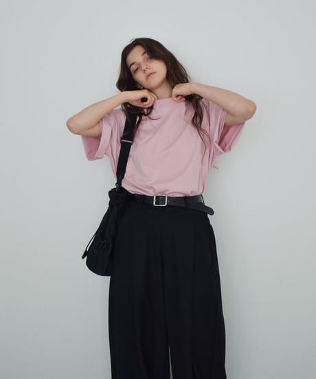 nh-tops-02604 Box T-Shirt White Pink Black