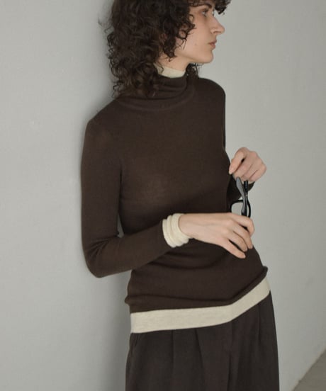 nh-knit-02366 Bicolor Turtleneck Knit Beige Brown Charcoal