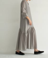 onepiece-02088　Gather V-neck Dress　Ecru Gray