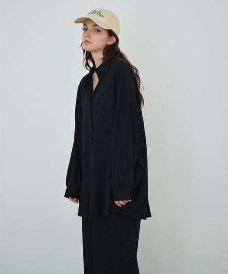 tops-02609 Oversized Loose Shirt White Blue Black