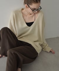 knit-02346　V-neck Oversized Knit  Ecru Gray Black