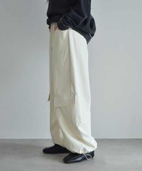 bottoms-02317 Wide Cargo Pants Ecru Dark Navy