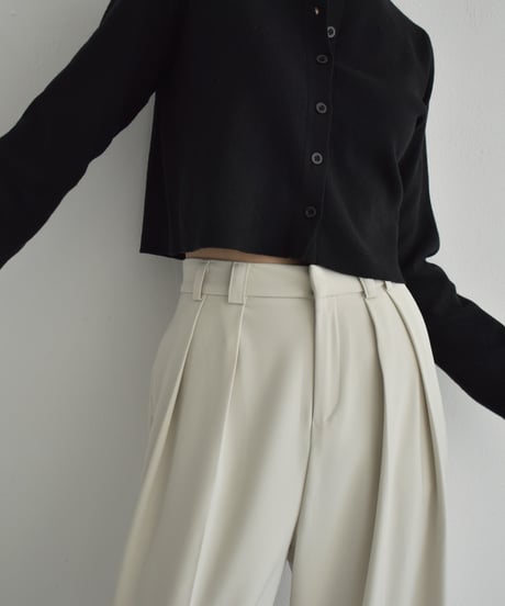 bottoms-02267　Tuck Wide Pants　Ecru Black