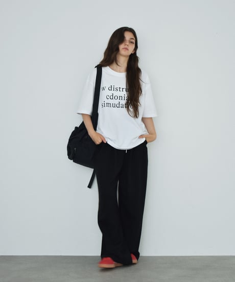 nh-tops-02612 Oversized Logo T-Shirt White Blue