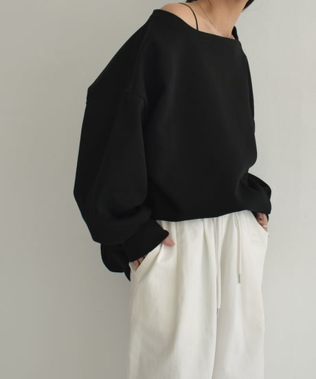 tops-02509　Off-Shoulder BIG Sweatshirt White Gray Charcoal Black