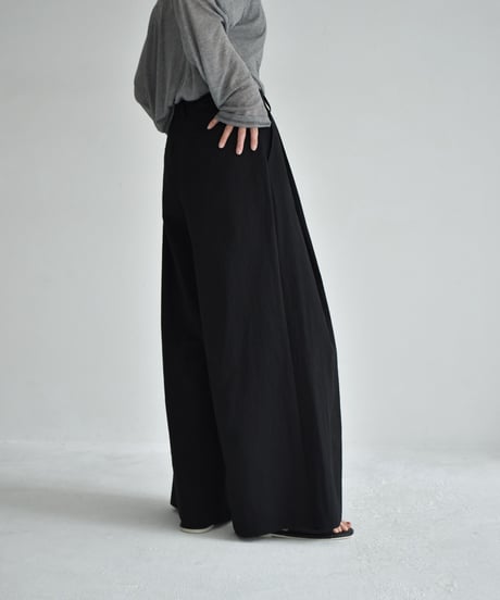 bottoms-02265    Wrap waist tuck wide pants Ecru Khaki-gray Black