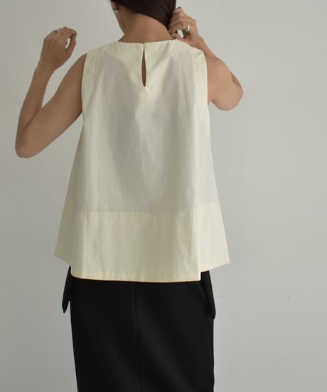 tops-02501　Sleeveless Tent Blouse Ivory Black