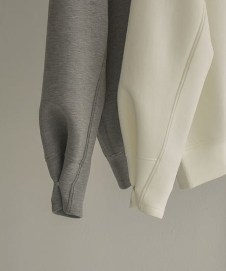 tops-02378 CARDBOARD KNIT PULLOVER