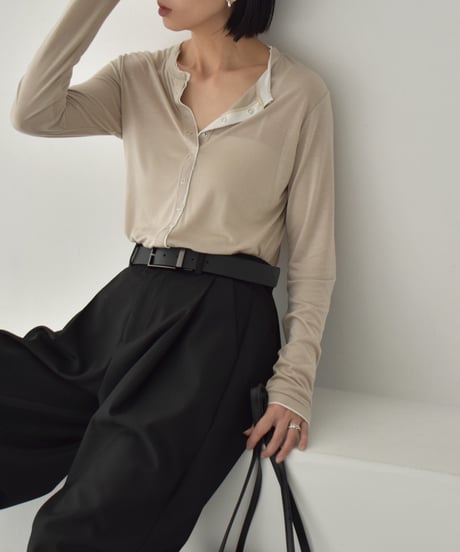 tops-02541　Layered-Like Snap Button Pullover  Beige Black