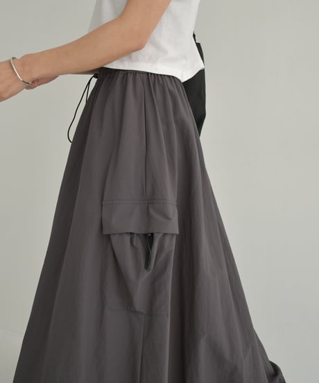 bottoms-02237　Nylon Balloon Cargo Skirt　White　Charcoal　Black