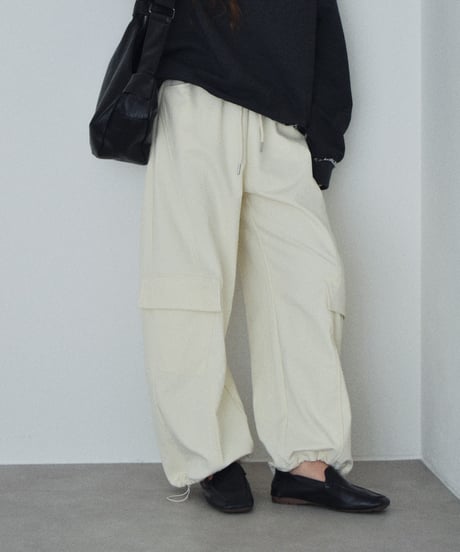 bottoms-02317 Wide Cargo Pants Ecru Dark Navy