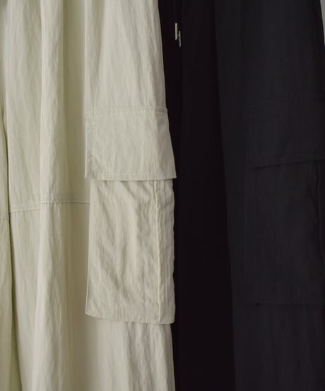 bottoms-02274  Wide Cargo Pants  Ecru Black