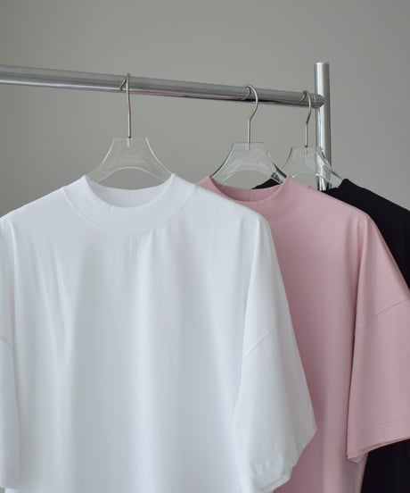 nh-tops-02604 Box T-Shirt White Pink Black