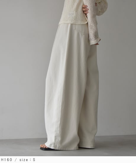 bottoms-02314 Volume Tuck Cocoon Denim Ecru