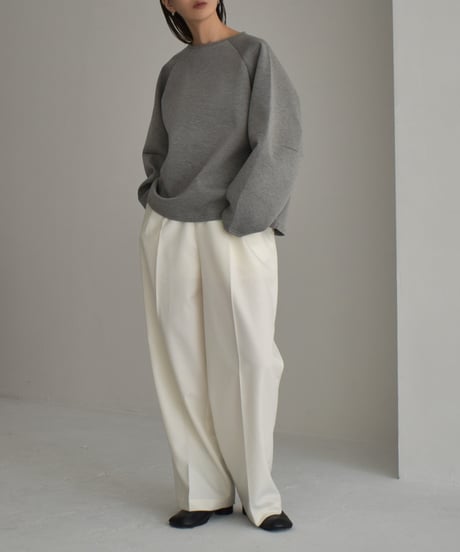 tops-12008　Cocoon Sleeve Cardboard Knit Pullover　Grey　Black