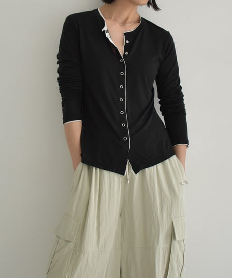tops-02541　Layered-Like Snap Button Pullover  Beige Black