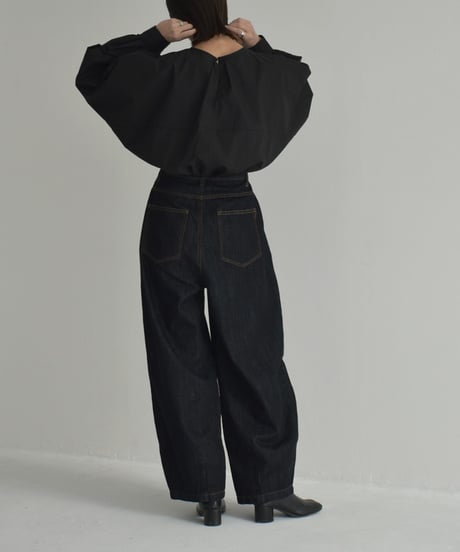 bottoms-02209　Tuck Cocoon Denim Pants　Indigo　Blue