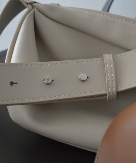 bag2-02649　Shoulder Bag Beige Black Brown