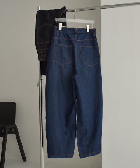 bottoms-02209　Tuck Cocoon Denim Pants　Indigo　Blue