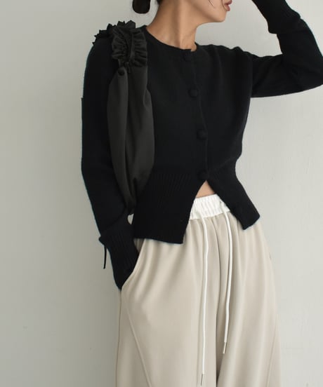 knit-02277　Wrapped button design knit Cardigan Gray Black